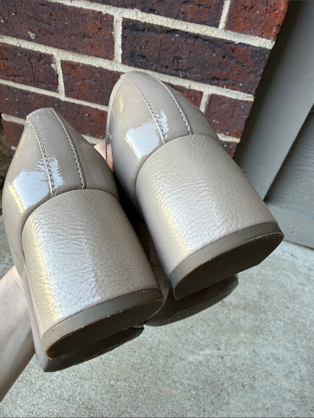 Vionic Carmel Patent Block Heel Pumps in Taupe - Picture 9 of 9